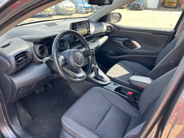 Toyota YARIS 1.5 HYBRID 5-DRS DYNAMIC AUTOMAAT!