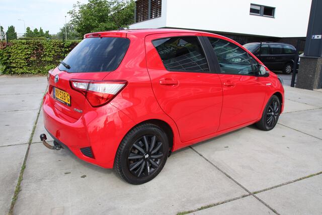 Toyota YARIS 1.5 Hybrid Sparco, trekhaak, Camera, Cruise, Nl auto Aanbieding!