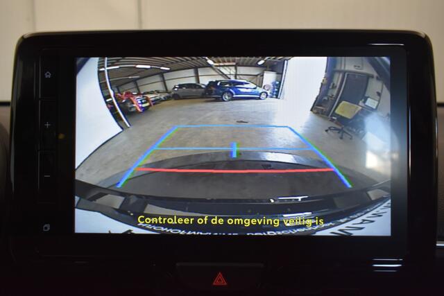 Toyota YARIS 1.5 Hyb Nieuw Rijklaar Camera PDC v+a Stoel/Stuur Verwarming Adaptive Cruise Control