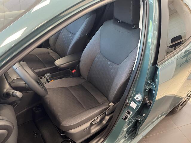 Toyota YARIS 115 Dynamic | Comfort Pack | Nieuw en direct leverbaar