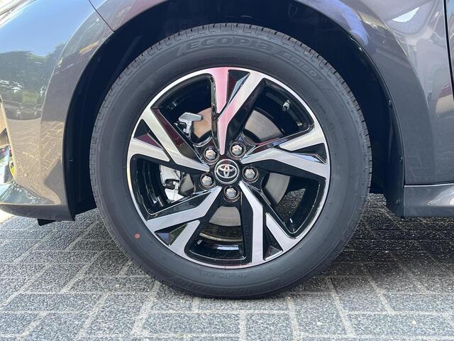 Toyota YARIS 1.5 Hybrid 115 Dynamic | Demonstratie auto | Comfort Pack | Ash grey metallic |