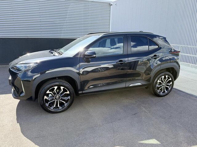 Toyota YARIS Cross 1.5 Hybrid 115 Dynamic + Comfort Pack Nieuw Model 2025 uit voorraad leverbaar