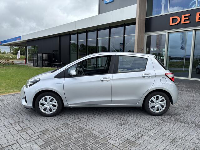 Toyota YARIS 1.5 Hybrid Active Navi I Camera I Stoelverw.