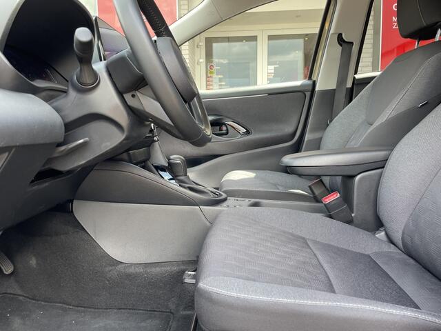 Toyota YARIS 1.5 Hybrid 115 First Edition | Navi | Keyless entry + start | Ap