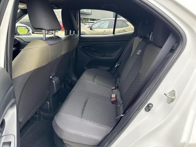 Toyota YARIS Cross 1.5 Hybrid Explore **STOELVERWARMING/ ADAPTIEF CRUISE CONTROL/ KEYLESS/ 36 MAANDEN GARANTIE**