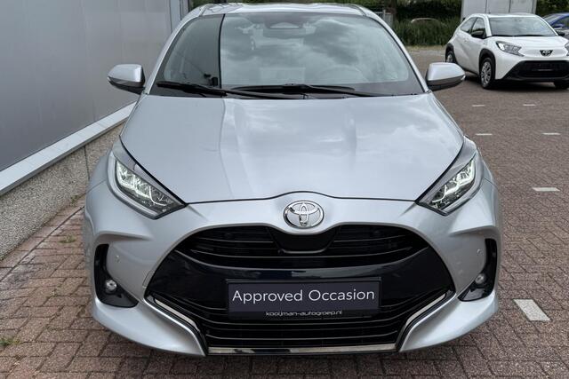 Toyota YARIS 1.5 Hybrid 130 Executive Stoel- & Stuur verwarming, HUD, Dodehoek detectie, Parkeersensoren rondom, JBL, LED, Leder met premium stof, Smart Key