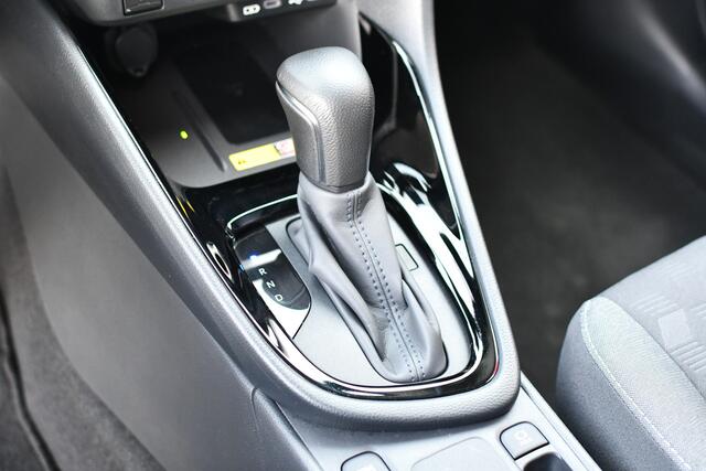 Toyota YARIS 1.5 Hybrid 115 First Edition Limited Automaat 116pk | PDC vóór- & achter | Apple Carplay/Android Auto |