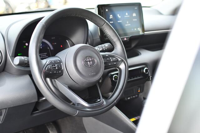 Toyota YARIS 1.5 Hybrid 115 First Edition Limited Automaat 116pk | PDC vóór- & achter | Apple Carplay/Android Auto |