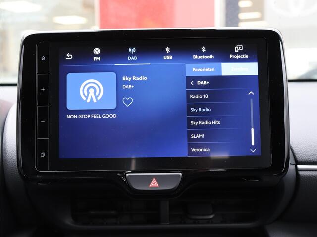 Toyota YARIS Cross 1.5 Hybrid AWD Dynamic Limited | Unieke auto | Parkeersensoren