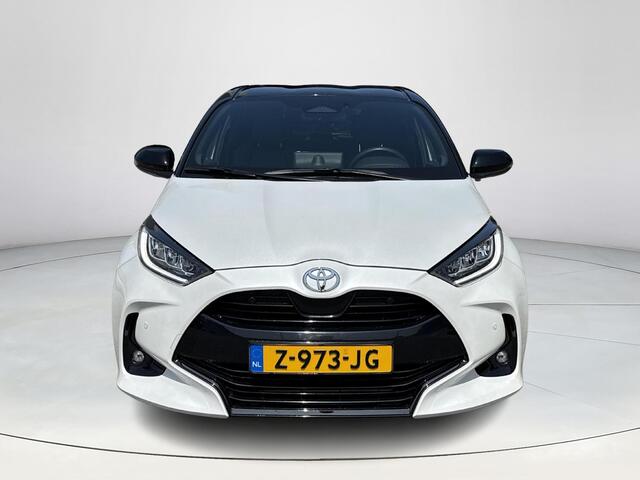 Toyota YARIS 1.5 Hybrid 130 Launch Edition **HEAD-UP DISPLAY/ STOEL EN STUURWIELVERWARMING/ DODEHOEK DETECTIE/ 36 MAANDEN GARANTIE**