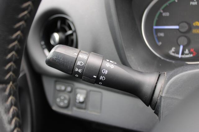 Toyota YARIS 1.5 Hybrid Design Limited