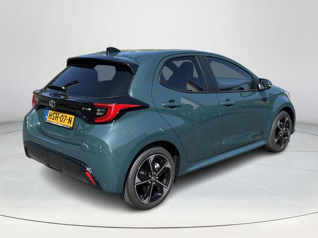Toyota YARIS 1.5 Hybrid 130 Executive | Forest Green | Demo