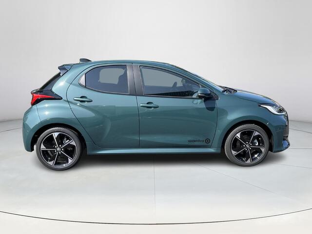 Toyota YARIS 1.5 Hybrid 130 Executive | Forest Green | Demo