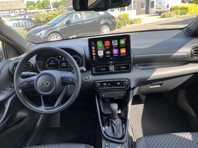 Toyota YARIS 1.5 Hybrid 130 Executive | Forest Green | Demo