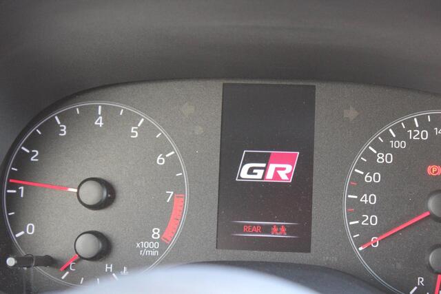 Toyota YARIS 1.6 GR Performance 18" Sper Diff, Safety Pack, Track Pack, IMT, BTW Auto!