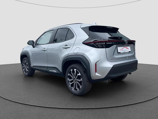 Toyota YARIS Cross 1.5 Hybrid 115 First Edition Winterpack | PDC V+A | Carplay | NIEUW RIJKLAAR