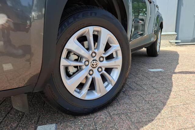 Toyota YARIS Cross 1.5 Hybrid Dynamic Edition Navigatie, Parkeersensoren voor + achter, Privacy glass, Smart KEY