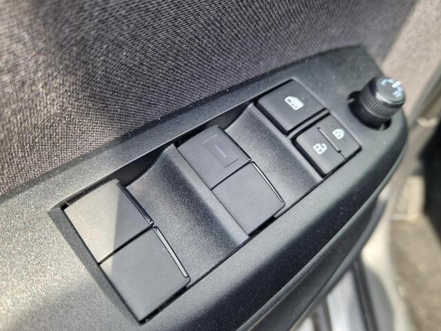 Toyota YARIS 1.5 Hybrid 115 First Edition