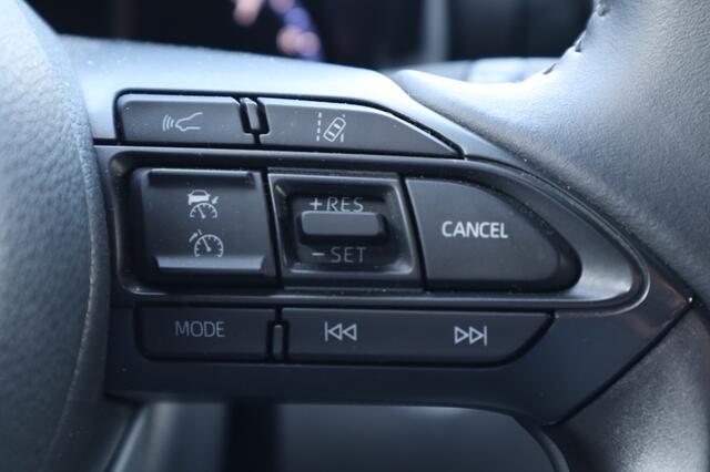 Toyota YARIS 1.5 Hybrid Explore Stoelverwarming/Parkeersensoren