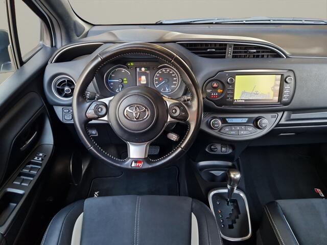 Toyota YARIS 1.5 Hybrid GR-Sport Stoelverwarming - Navi