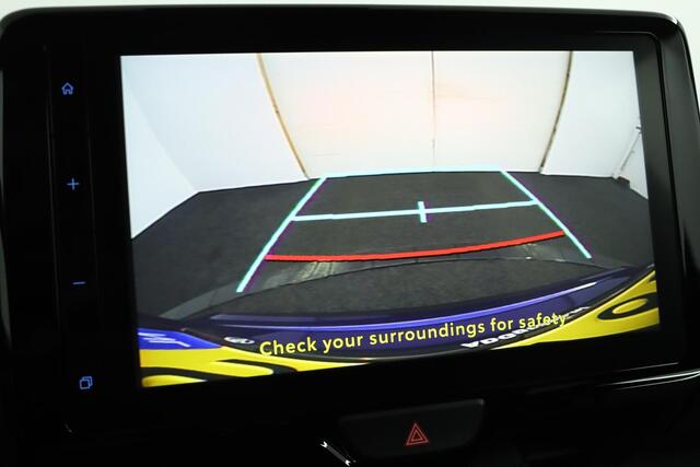 Toyota YARIS Cross 1.5 Hybrid Explore | Adaptive Cruise Control | Climate Control | Stoelverwarming | Navigatie | Trekhaak | Apple Carplay | Android Auto |