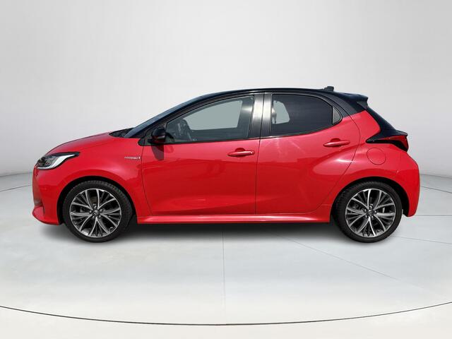 Toyota YARIS 1.5 Hybrid Executive **STOEL EN STUURWIELVERWARMING/ HEAD-UP DISPLAY/ 36 MAANDEN GARANTIE