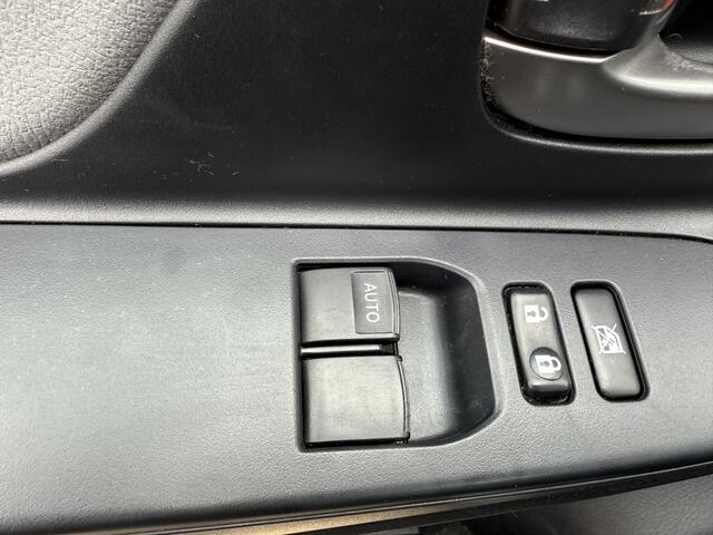 Toyota YARIS 1.0 VVT-i Trend