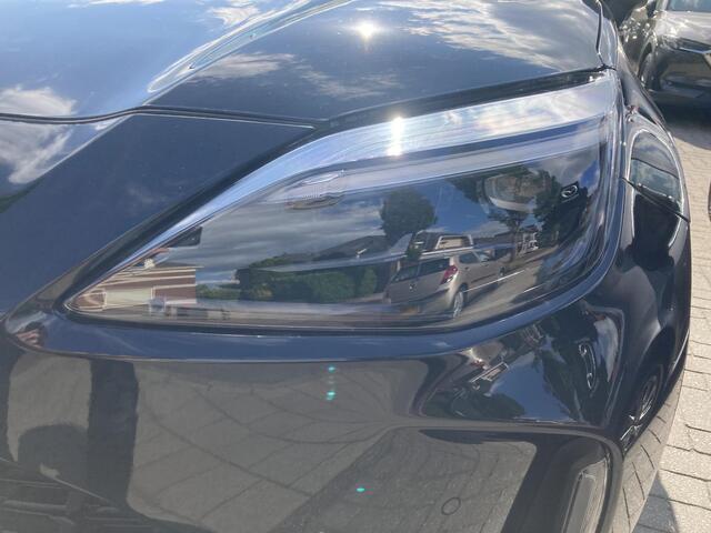 Toyota YARIS Cross Hybrid 130 automaat Dynamic met Comfort Pack *BTW* *Nieuwe auto* *Net binnen*