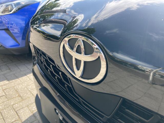 Toyota YARIS Cross Hybrid 130 automaat Dynamic met Comfort Pack *BTW* *Nieuwe auto* *Net binnen*