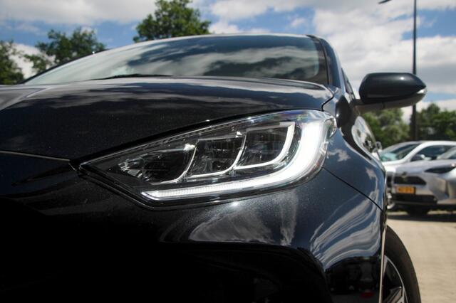 Toyota YARIS 1.5 Hybrid Dynamic | Camera | Adaptive Cruise