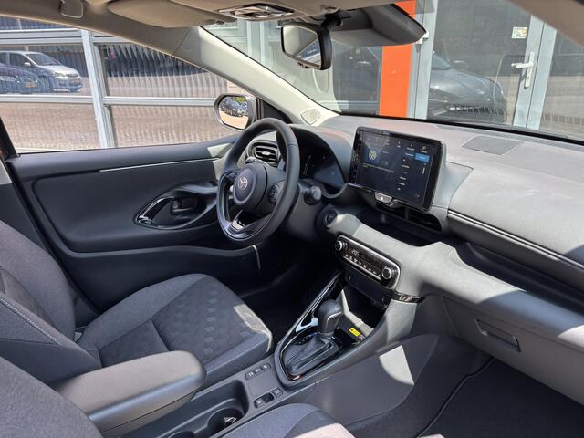 Toyota YARIS 1.5 Hybrid Dynamic / NIEUW! / Applecarplay/AndroidAuto / Cruise Control / Climate Control /
