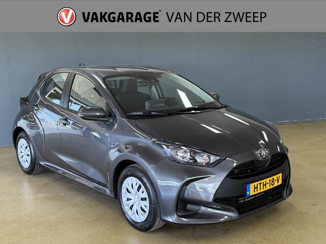 Toyota YARIS 1.5 VVT-i Business Plus | Camera | Carplay