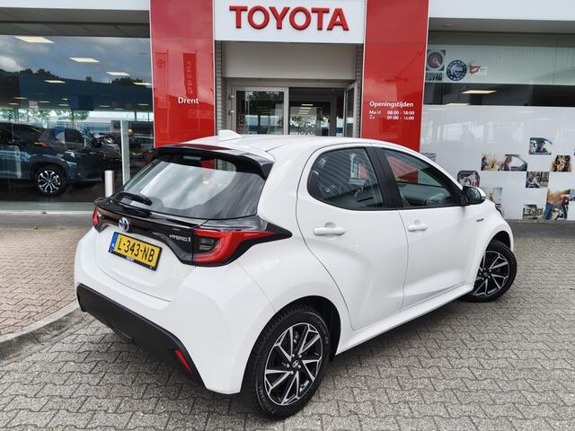 Toyota YARIS 1.5 Hybrid Dynamic | All Weather | Keyless Entry | Android Auto