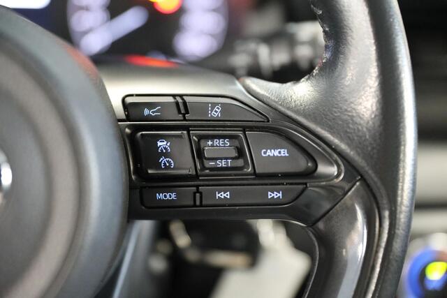 Toyota YARIS 1.0 VVT-i Active | Cruise Adaptief | Apple Carplay