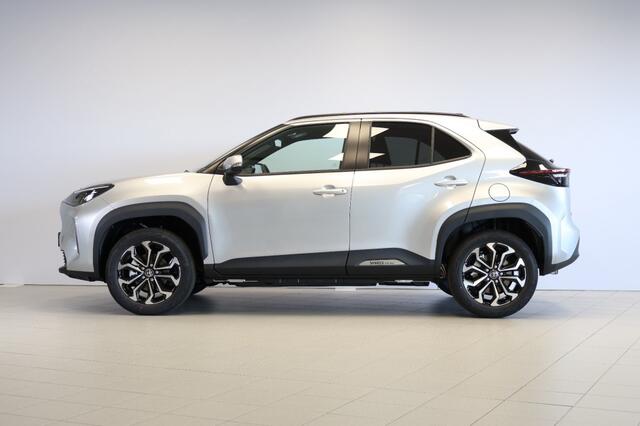 Toyota YARIS 1.5 Hybrid Teamplayer 130PK - Winterpakket - Apple CarPlay - Dodehoek