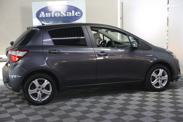 Toyota YARIS 1.5 Hybrid Design NAVI CAMERA CLIMA BT '17