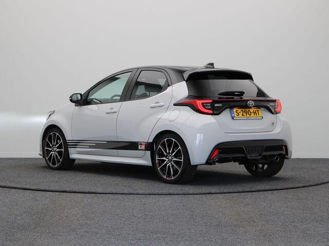 Toyota YARIS 1.5 Hybrid GR Sport | Full Led | Keyless Entry | Stoelverwarming | Dealeronderhouden |