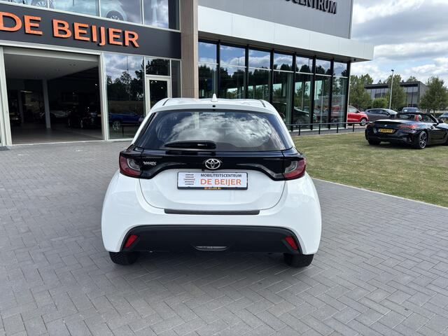 Toyota YARIS 1.5 VVT-i Active Camera I Carplay I Airco