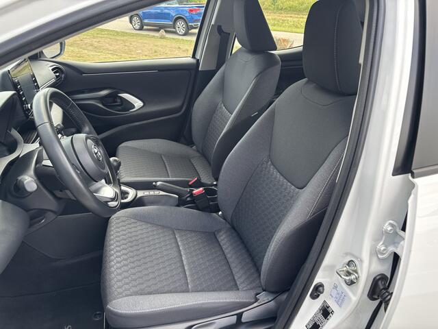 Toyota YARIS 1.5 VVT-i Active Camera I Carplay I Airco