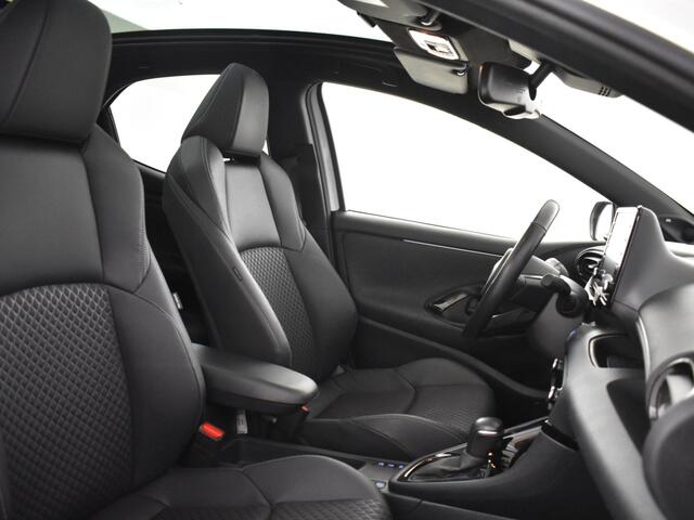 Toyota YARIS 1.5 Hyb. Executive | Panoramadak | Trekhaak | JBL | BLS