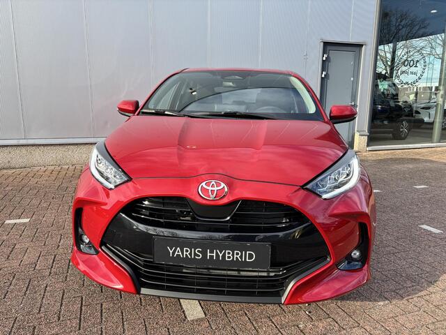 Toyota YARIS 1.5 Hybrid 115 First Edition, Apple Carplay Android Auto, Adaptive Cruise Controle ,Privacy Glass,Smart Key