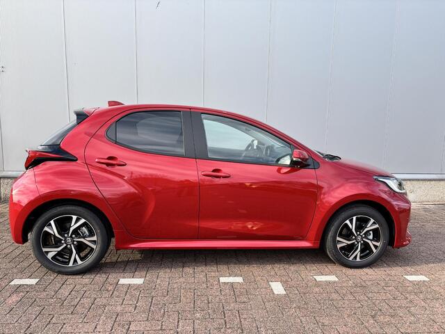 Toyota YARIS 1.5 Hybrid 115 First Edition, Apple Carplay Android Auto, Adaptive Cruise Controle ,Privacy Glass,Smart Key