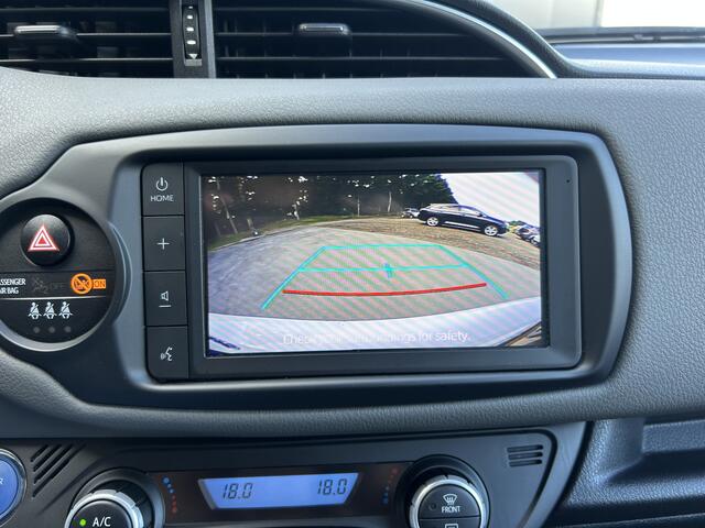 Toyota YARIS 1.5 Hybrid Dynamic 1e EIGENAAR CAMERA LED CRUISE ECC AFNB TREKHAAK