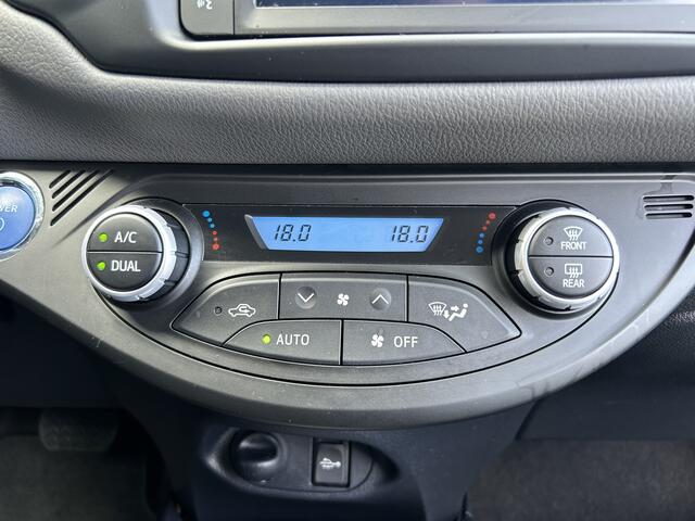 Toyota YARIS 1.5 Hybrid Dynamic 1e EIGENAAR CAMERA LED CRUISE ECC AFNB TREKHAAK