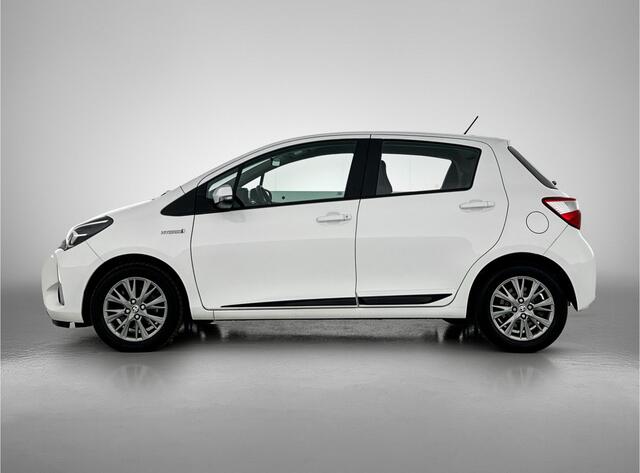 Toyota YARIS 1.5 Hybrid Design | LM velgen |