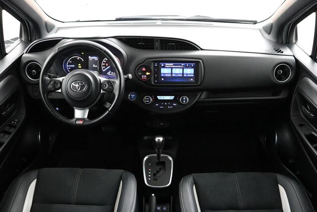 Toyota YARIS 1.5 Hybrid GR-Sport | sport stoelen | keyless entry | Apple Carplay/Android Auto |