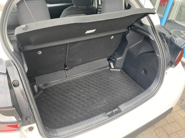 Toyota YARIS 1.5 Hybrid Active