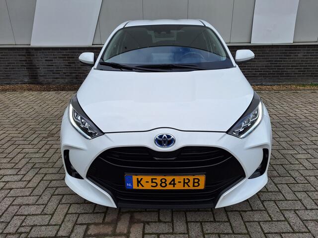Toyota YARIS 1.5 Hybrid Dynamic | ECC | Ad, Cruise | LMV | Apple/Android auto |