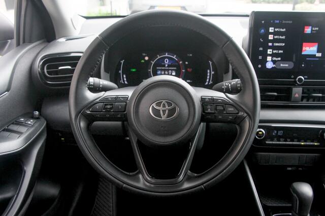 Toyota YARIS 1.5 Hybrid 115 First Edition
