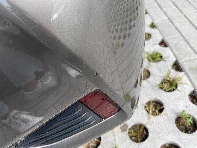 Toyota YARIS 1.5 benzine Dynamic | metallic lak | winterpack | climatronic